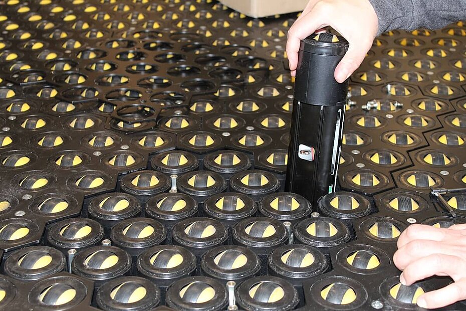 GENI-Hive: plug & play units for easy maintenance